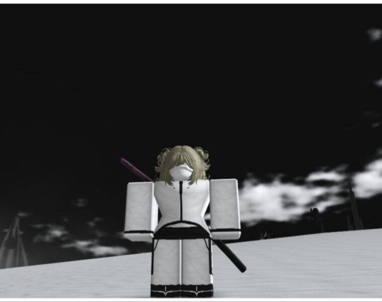 Feature image for our Hierro Plating Type Soul Guide showing my arrancar avatar in an all white outfit stood in the monochromatic hueco mundo