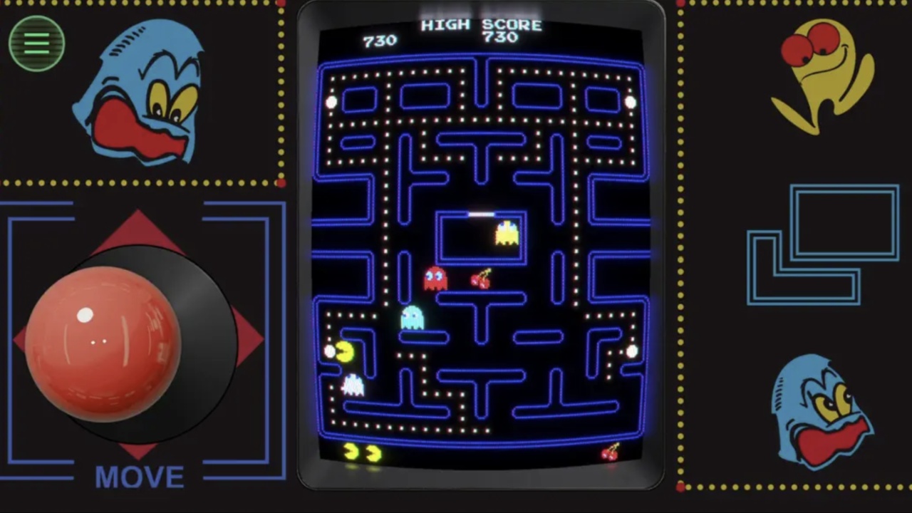 Image from ‎Retrocade showing Pac-Man.